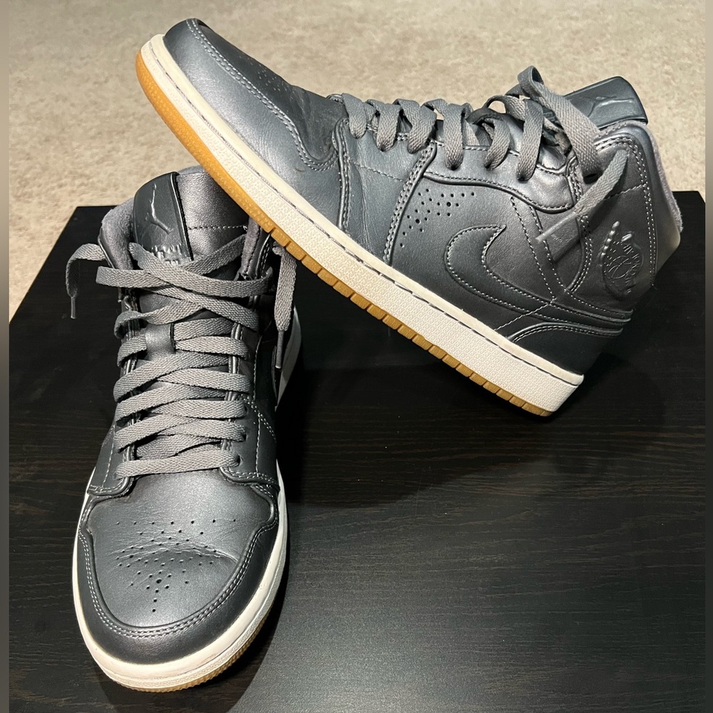 Jordan 1 Nouveau “Cool Grey”